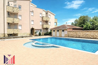 EKSKLUZIVAN DVOETAŽNI STAN S KROVNOM TERASOM I OTVORENIM POGLEDOM NA MORE NA PRODAJU – ZAMBRATIJA, UMAG (ISTRA)